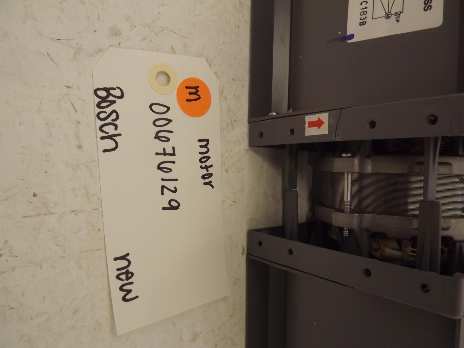 Bosch Microwave 00676129 Motor New *SEE NOTE* Bosch Microwave 00676129 Motor New *SEE NOTE*